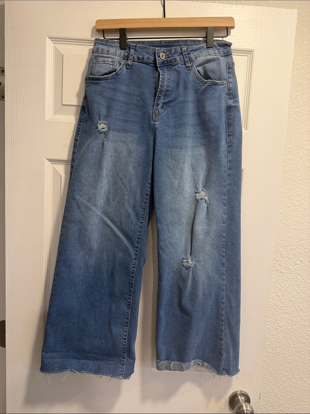 Classic Light Blue Wide Leg Distressed Jeans for Women